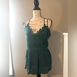 Maurice’s lace bodice cross crop strap top